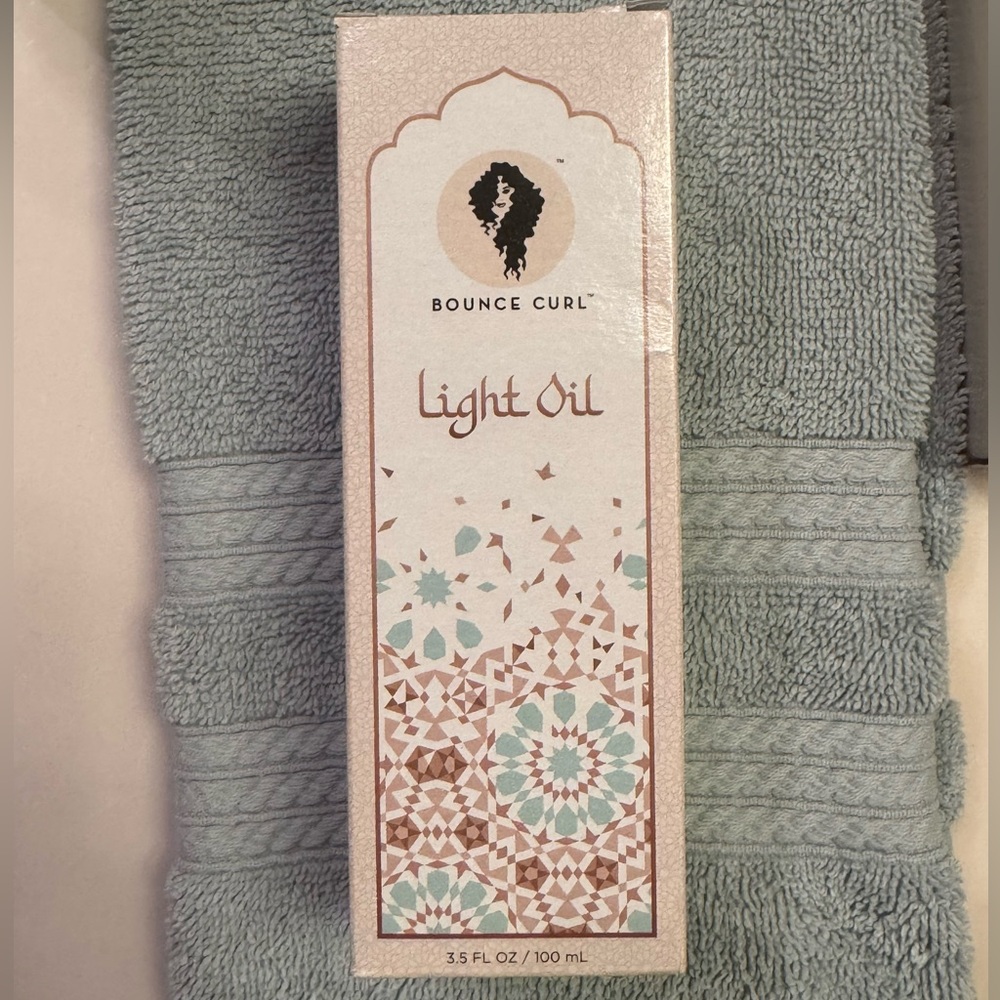 Bounce Curl Light Oil – 3.5 oz – New in Box – Silicone-Free Curl Finishing Oil